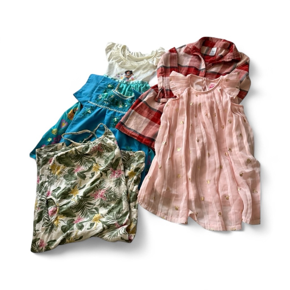 Assorted lot of 5 Dresses multicolors Disney, old Navy Various styles Pre-lv